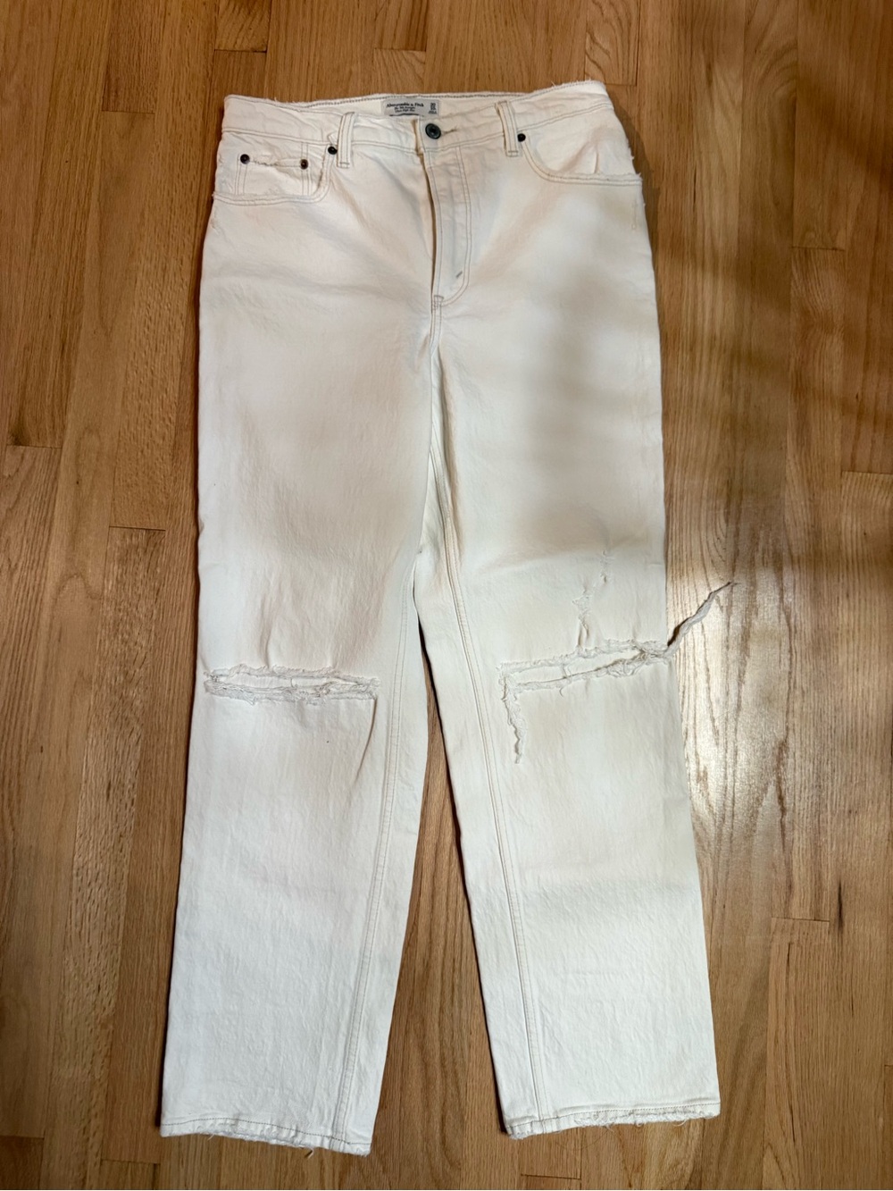 Abercrombie & Fitch White Straight Leg Distressed Jeans